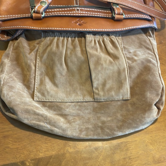 Patricia Nash Brown Leather Shoulder Bag Tote Purse Excellent condition Roomy - Picture 13 of 14